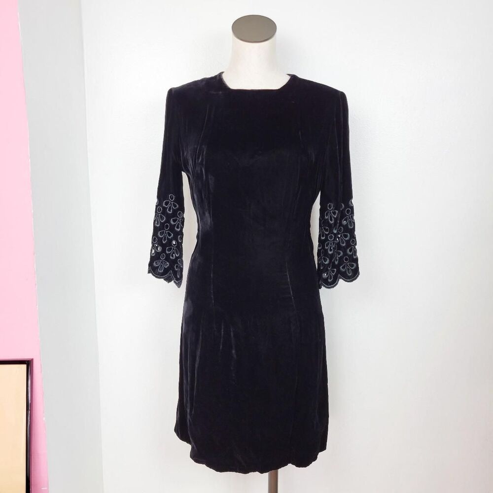 Vintage 1960s Black Velvet Lace Sleeve Shift Dress